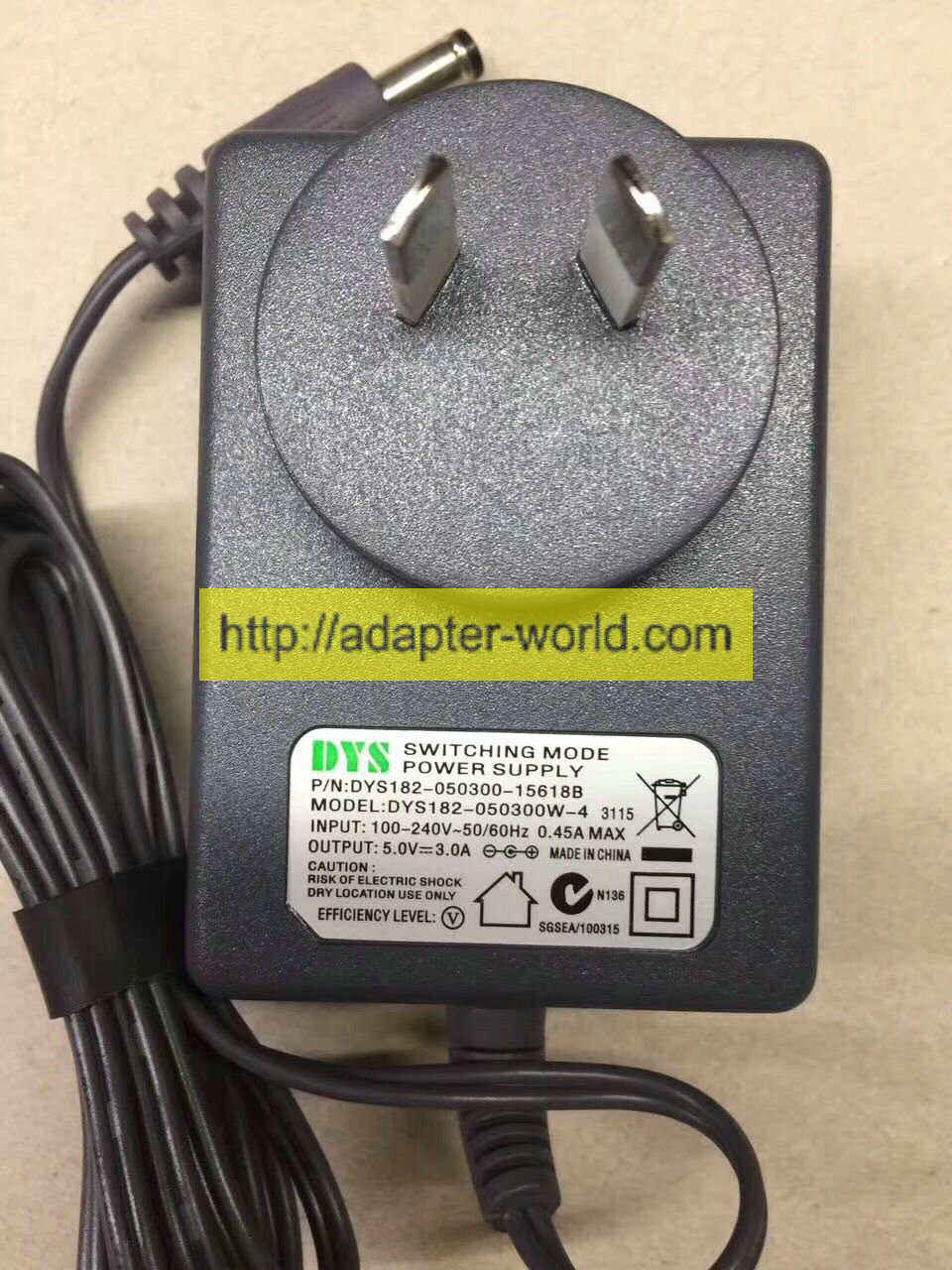 *100% Brand NEW* DYS DYS182-050300W-4 3115 DYS182-050300-15618B 5.0V--3.0A AC/DC Adapter Power Adapter Free sh